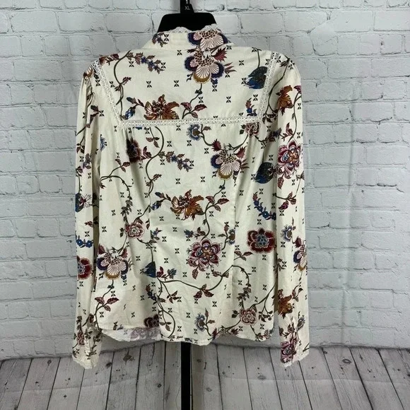 Matilda Jane Good Hart “Monica” Style Floral Button Up Shirt Size Medium - Picture 4 of 9